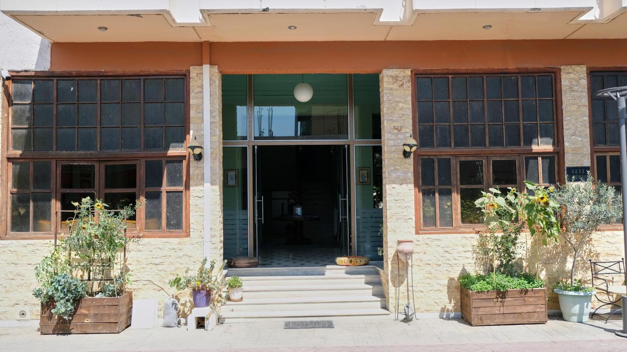 Leto Hotel ميغالوبوليس المظهر الخارجي الصورة