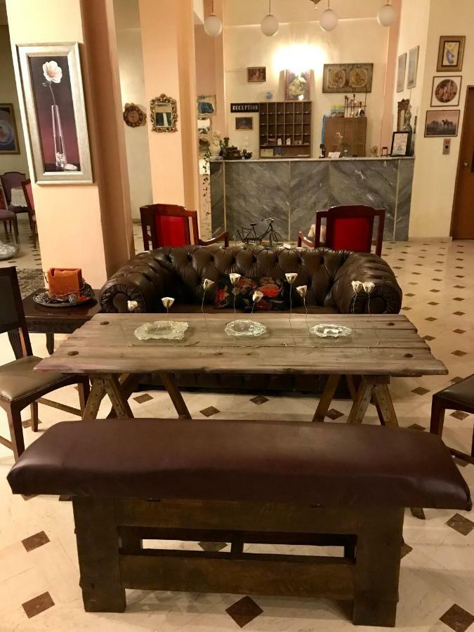 Leto Hotel ميغالوبوليس المظهر الخارجي الصورة